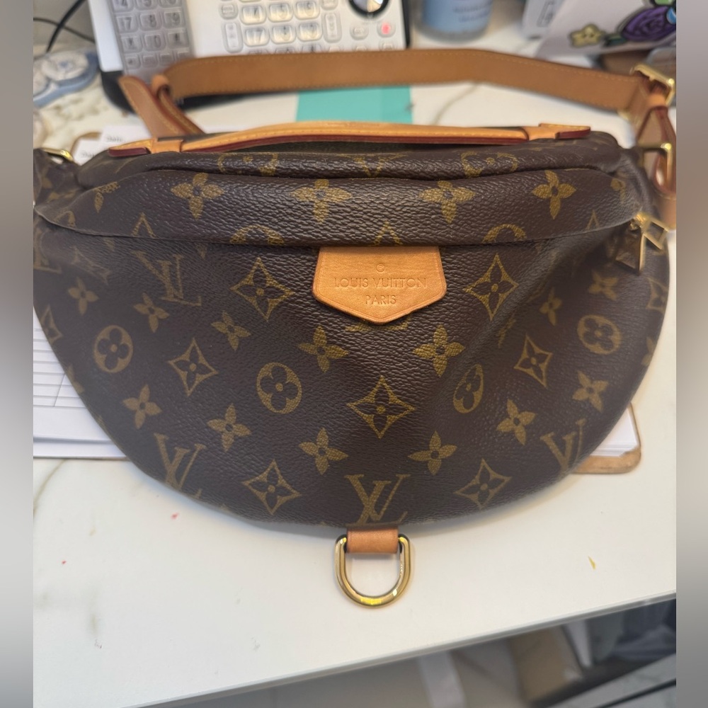 Louis Vuitton Monogram bumbag